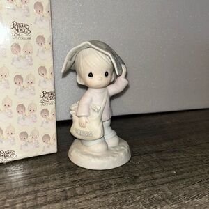 Precious Moments Sending You Showers Of Blessings 1988 Enesco Figurine Vintage